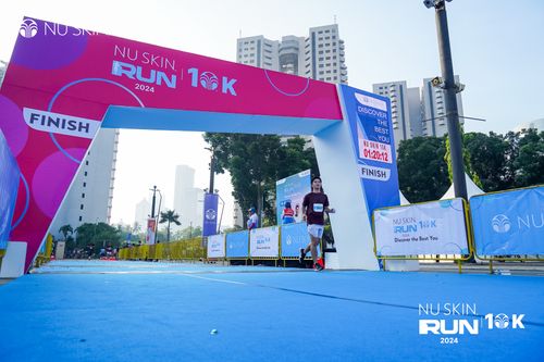 Race photo from Nu Skin Run 10K