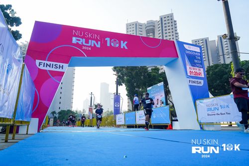Race photo from Nu Skin Run 10K