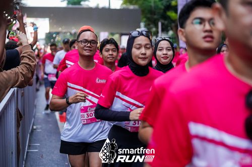 Race photo from Smartfren Run 2024