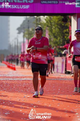 Race photo from Smartfren Run 2025 