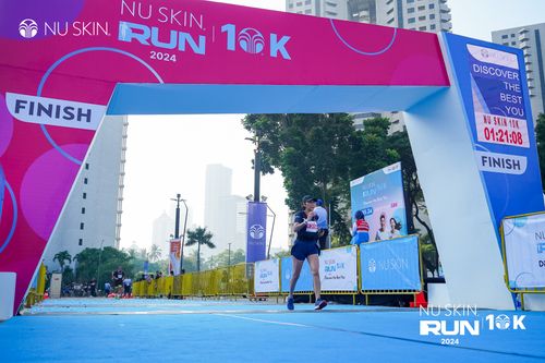 Race photo from Nu Skin Run 10K