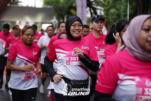 Race photo from Smartfren Run 2024