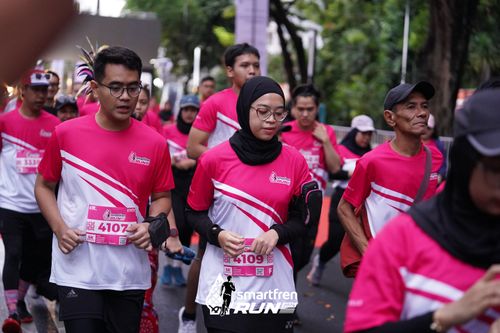 Race photo from Smartfren Run 2024