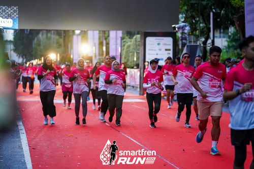 Race photo from Smartfren Run 2024