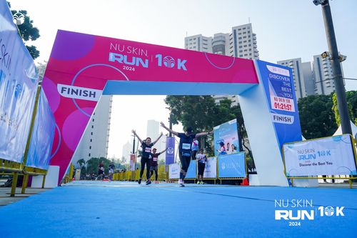 Race photo from Nu Skin Run 10K