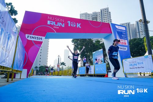 Race photo from Nu Skin Run 10K