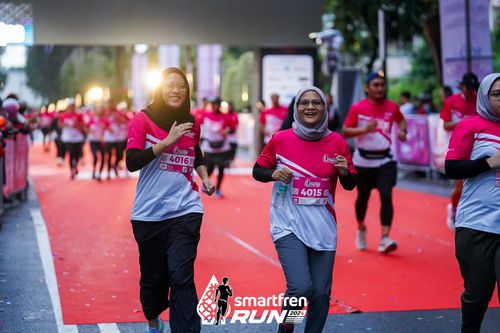 Race photo from Smartfren Run 2024