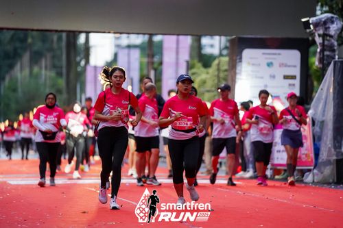Race photo from Smartfren Run 2024