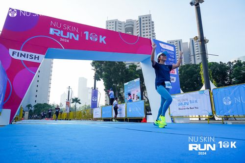 Race photo from Nu Skin Run 10K