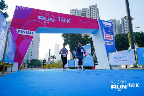 Race photo from Nu Skin Run 10K