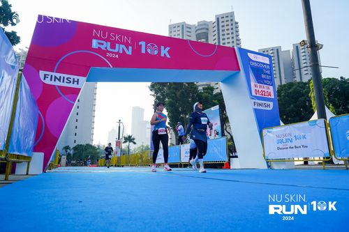 Race photo from Nu Skin Run 10K