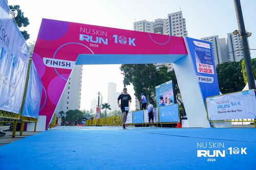 Race photo from Nu Skin Run 10K