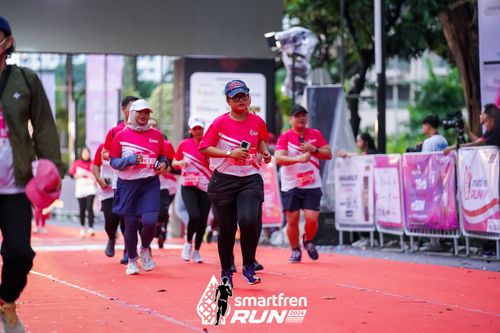 Race photo from Smartfren Run 2024