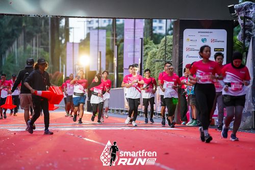 Race photo from Smartfren Run 2024
