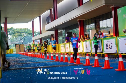 Race photo from BAF LIONS RUN 2024