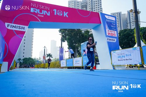 Race photo from Nu Skin Run 10K