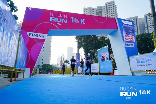 Race photo from Nu Skin Run 10K