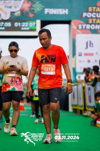 Race photo from Arutmin Borneo Run 2024