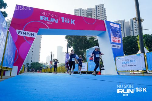 Race photo from Nu Skin Run 10K