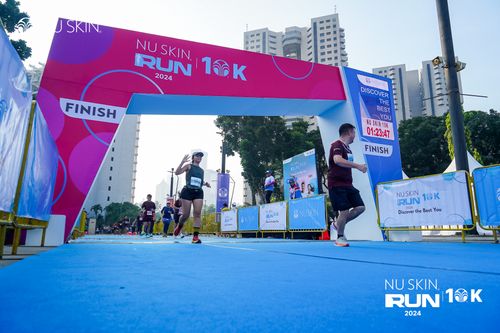 Race photo from Nu Skin Run 10K
