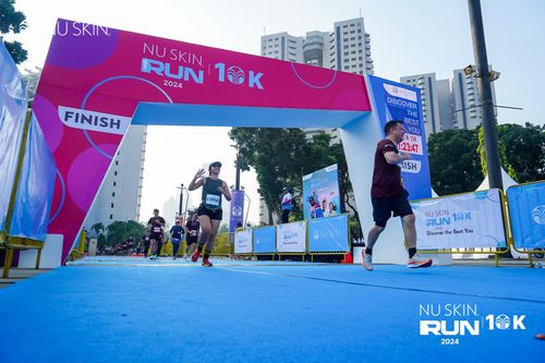 Race photo from Nu Skin Run 10K