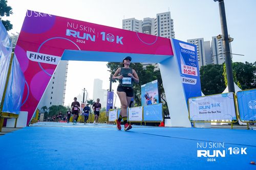 Race photo from Nu Skin Run 10K