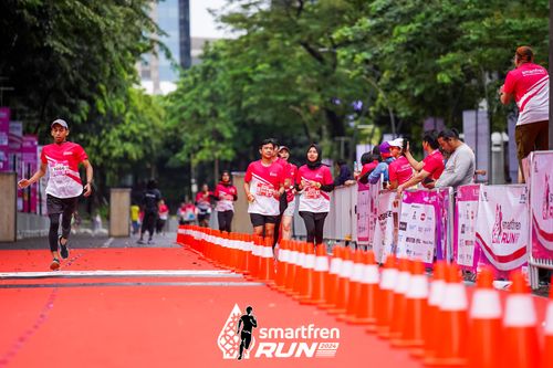 Race photo from Smartfren Run 2024