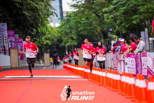 Race photo from Smartfren Run 2024