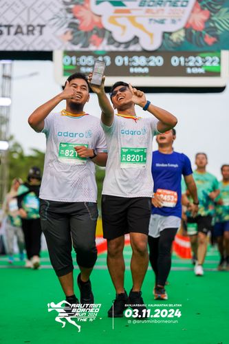 Race photo from Arutmin Borneo Run 2024