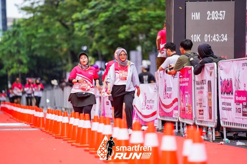 Race photo from Smartfren Run 2024