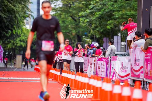 Race photo from Smartfren Run 2024