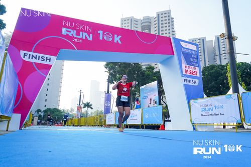 Race photo from Nu Skin Run 10K