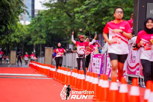 Race photo from Smartfren Run 2024