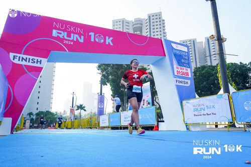 Race photo from Nu Skin Run 10K