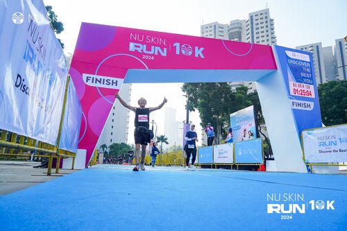 Race photo from Nu Skin Run 10K
