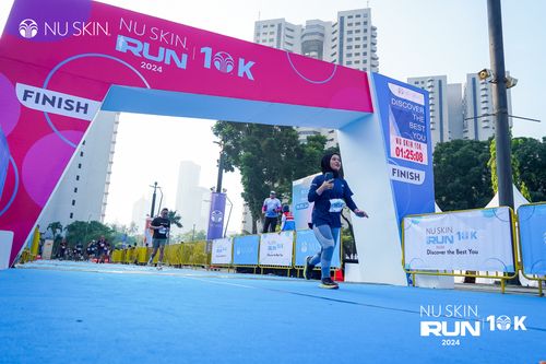 Race photo from Nu Skin Run 10K