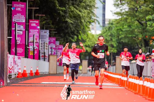 Race photo from Smartfren Run 2024