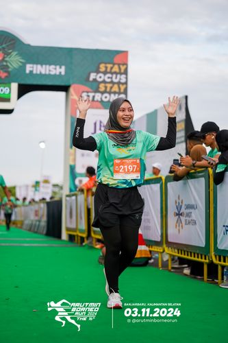 Race photo from Arutmin Borneo Run 2024