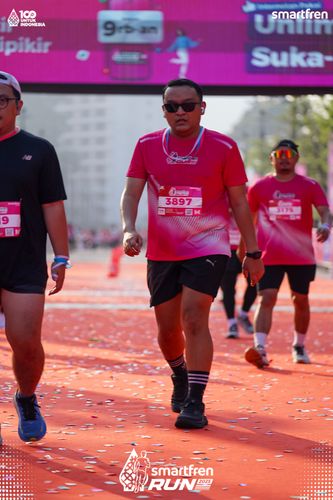 Race photo from Smartfren Run 2025 