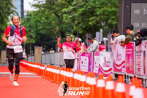 Race photo from Smartfren Run 2024