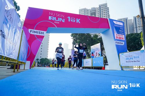 Race photo from Nu Skin Run 10K