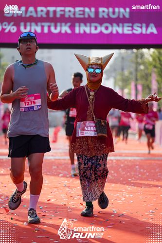 Race photo from Smartfren Run 2025 