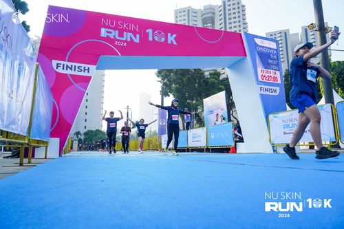 Race photo from Nu Skin Run 10K