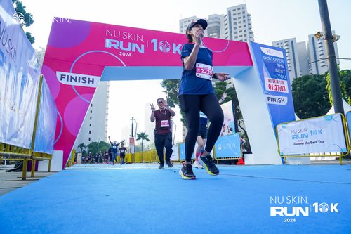 Race photo from Nu Skin Run 10K