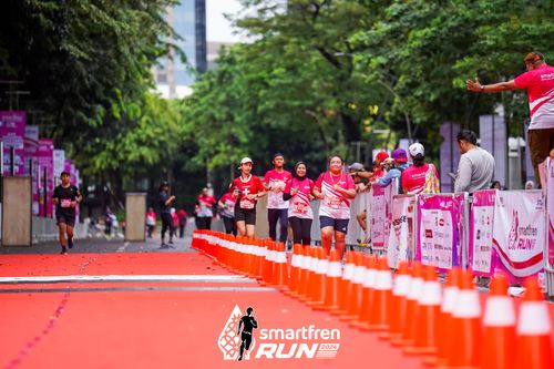 Race photo from Smartfren Run 2024