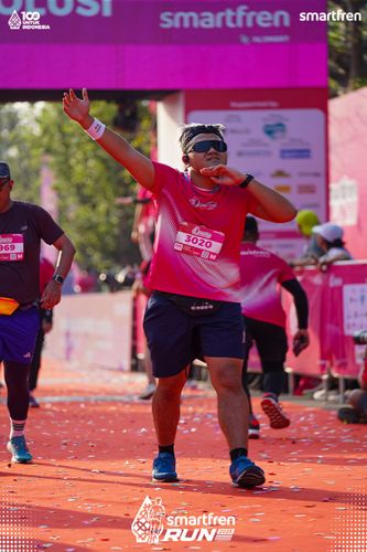 Race photo from Smartfren Run 2025 
