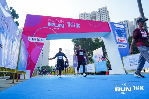 Race photo from Nu Skin Run 10K