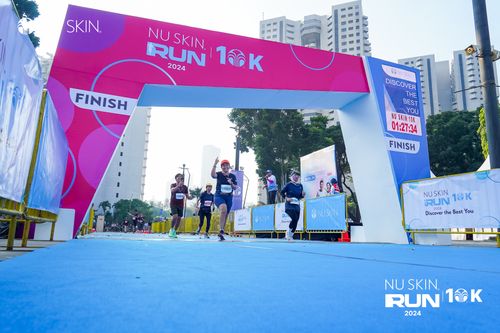 Race photo from Nu Skin Run 10K