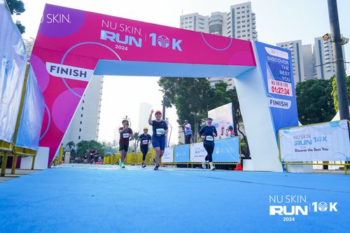 Race photo from Nu Skin Run 10K