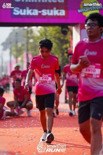 Race photo from Smartfren Run 2025 